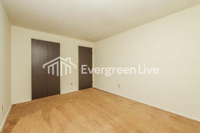 Building Photo - 8287 Mt Carmel St