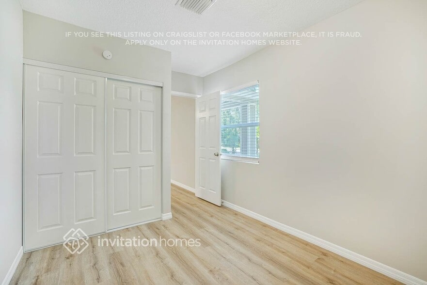 Building Photo - 3725 Pine View Cir