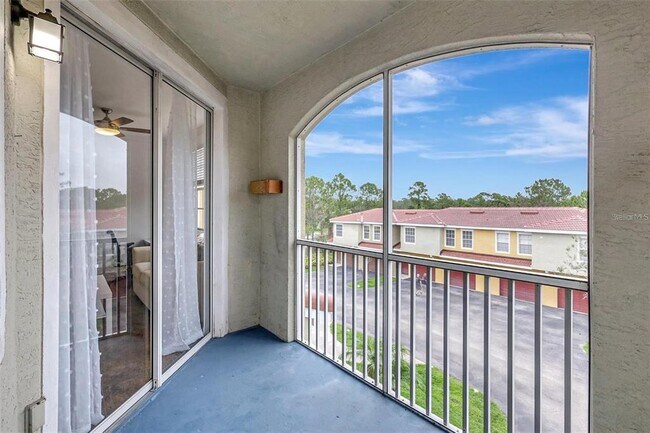 Building Photo - 5500 Bentgrass Dr