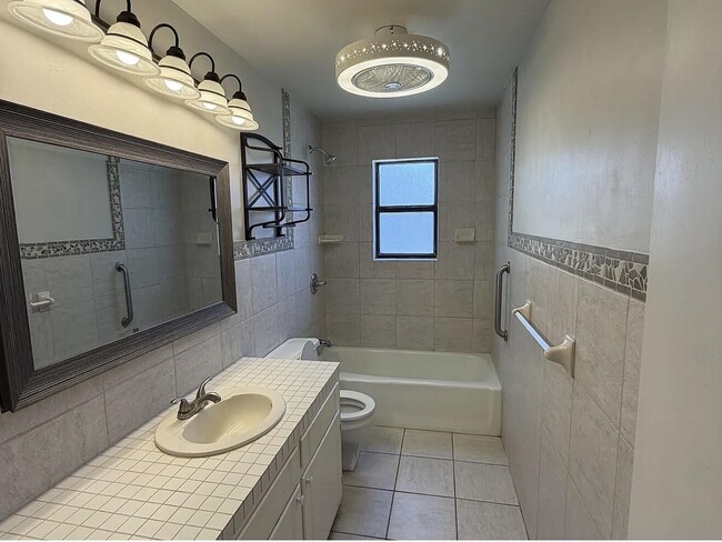 Building Photo - 4827 12th St