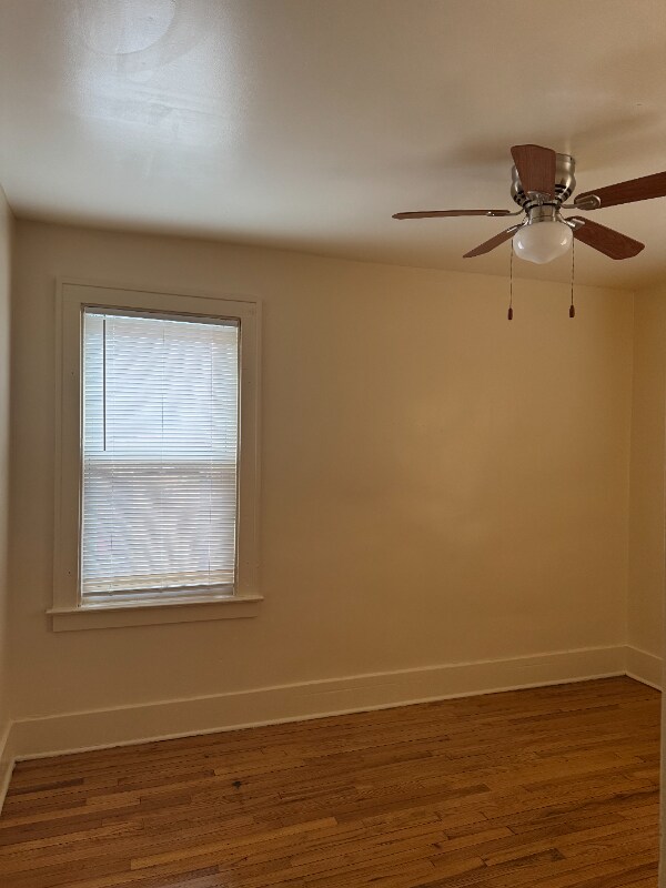 Building Photo - 15878 Kentucky St