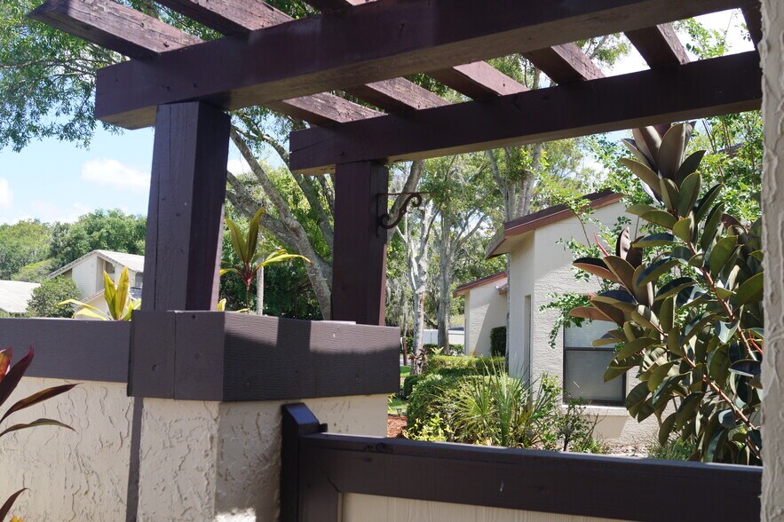 Main entrance and front patio. - 4148 Player Cir