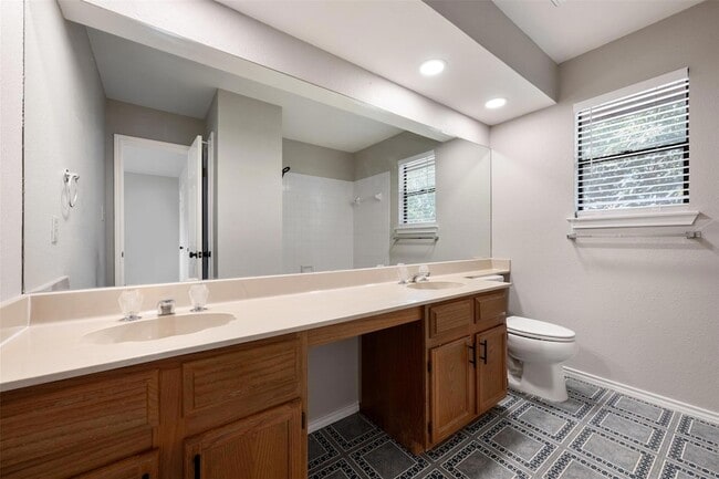 Building Photo - 2407 Wood Chase Trail