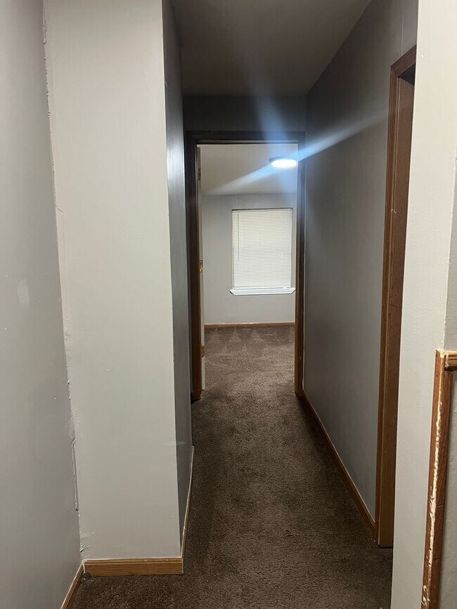 Building Photo - 1505 N Tuxedo St