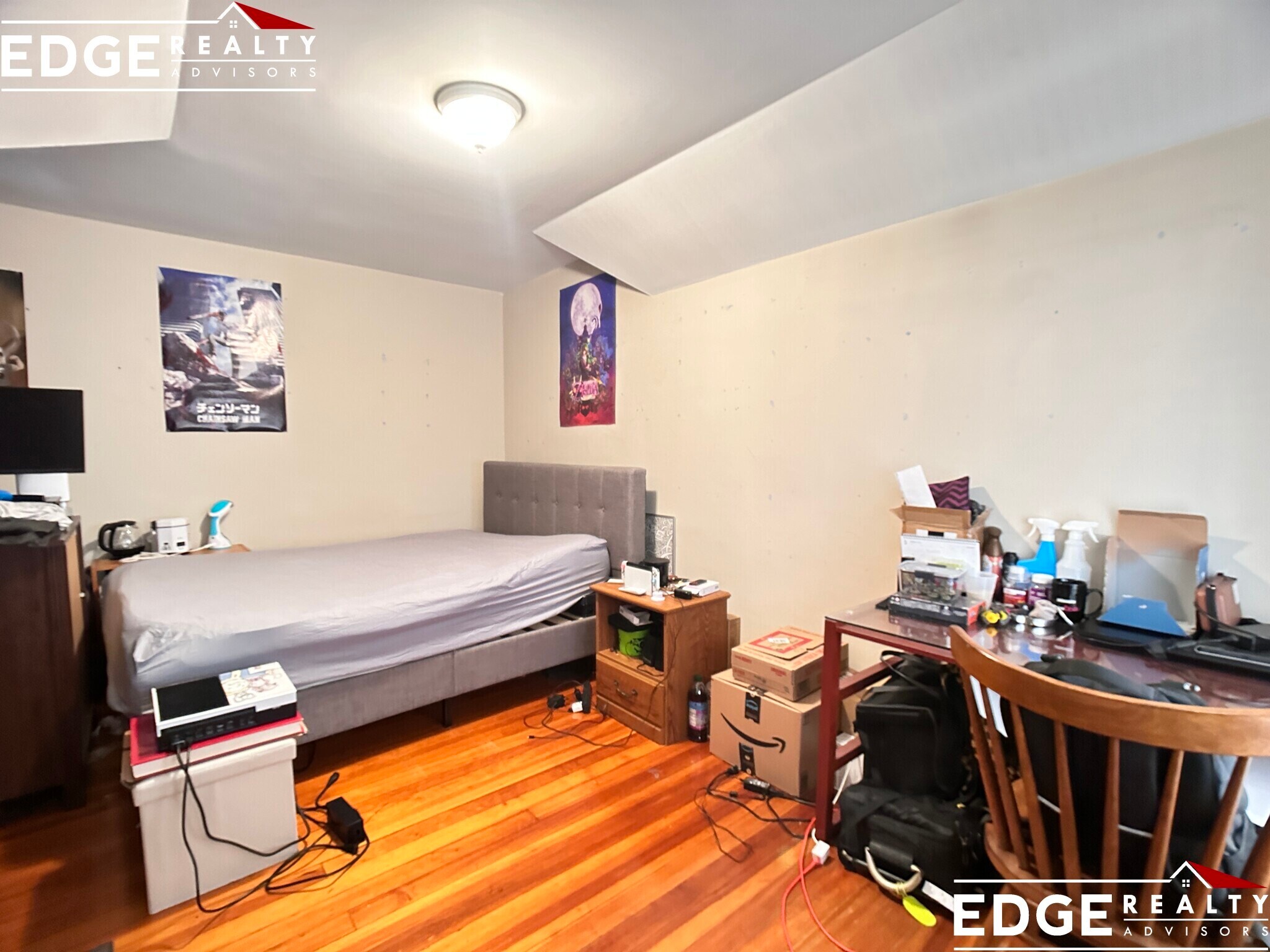 Building Photo - 64 Mapleton St