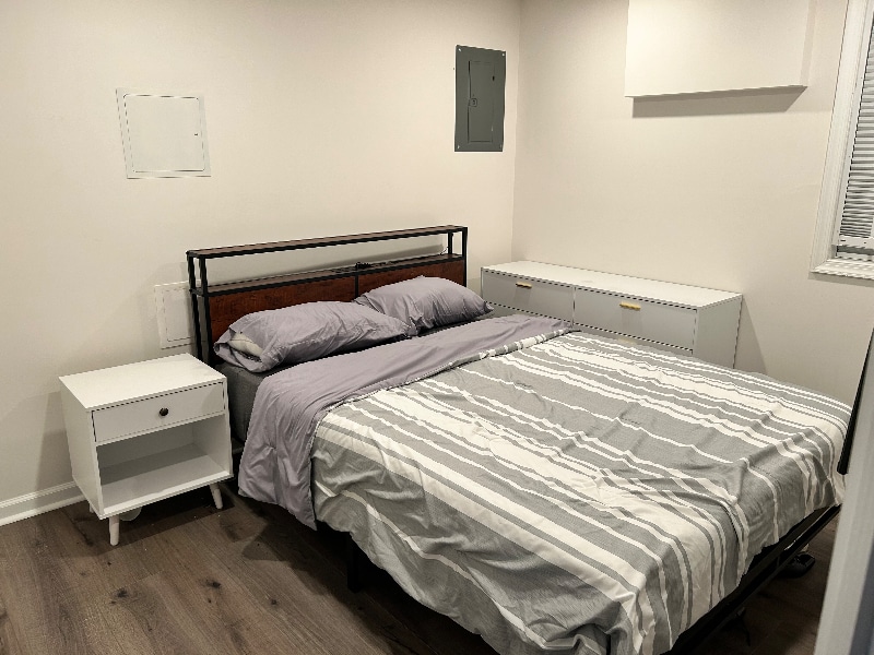 Building Photo - 745 Decatur St NE