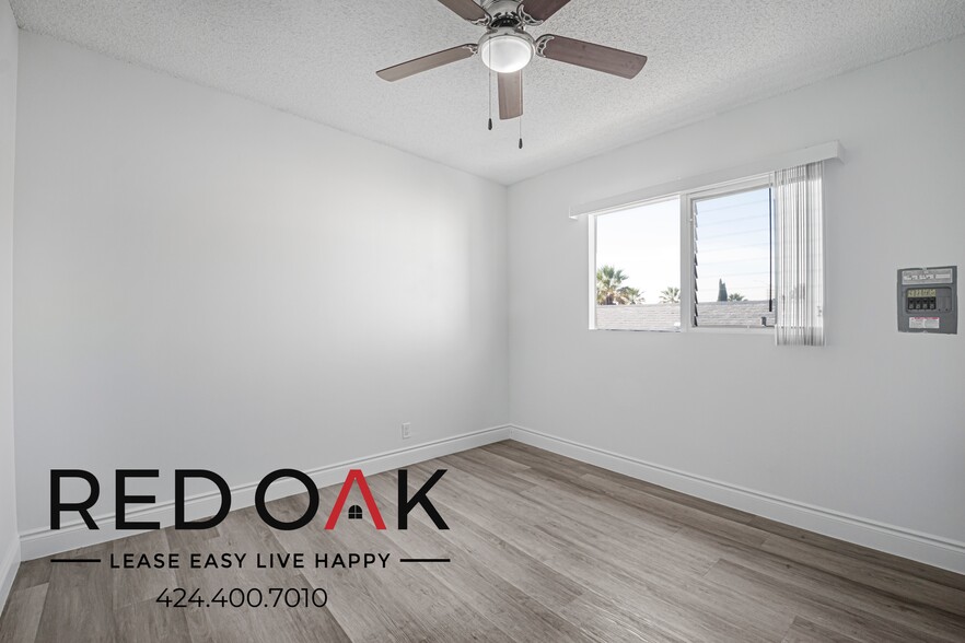 Building Photo - 115 W Market St