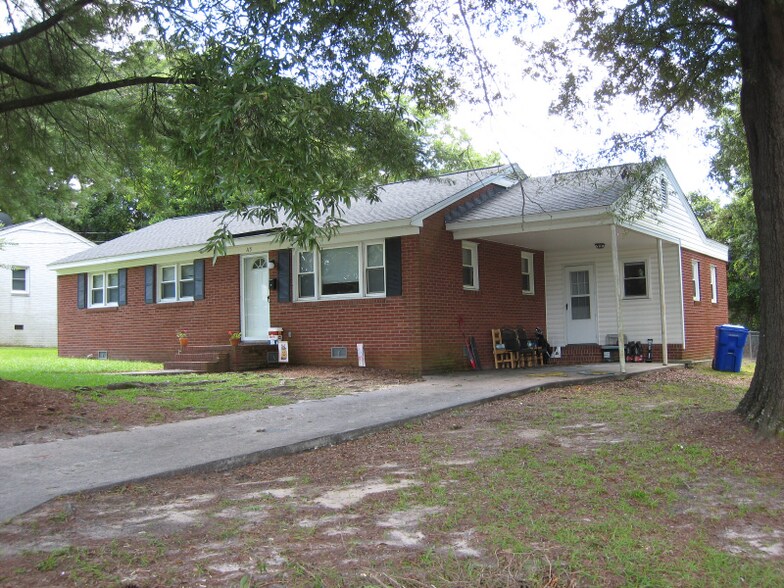 Primary Photo - 115 N Warren St