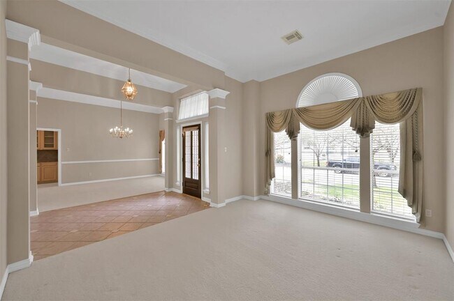Building Photo - 17222 Leeside Dr