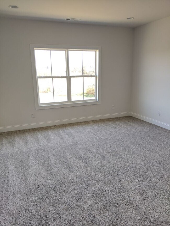 Building Photo - Luxury Townhome - Williamson County