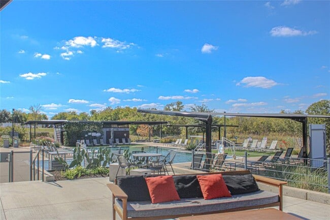 Building Photo - 7113 Sienna Rouge Path