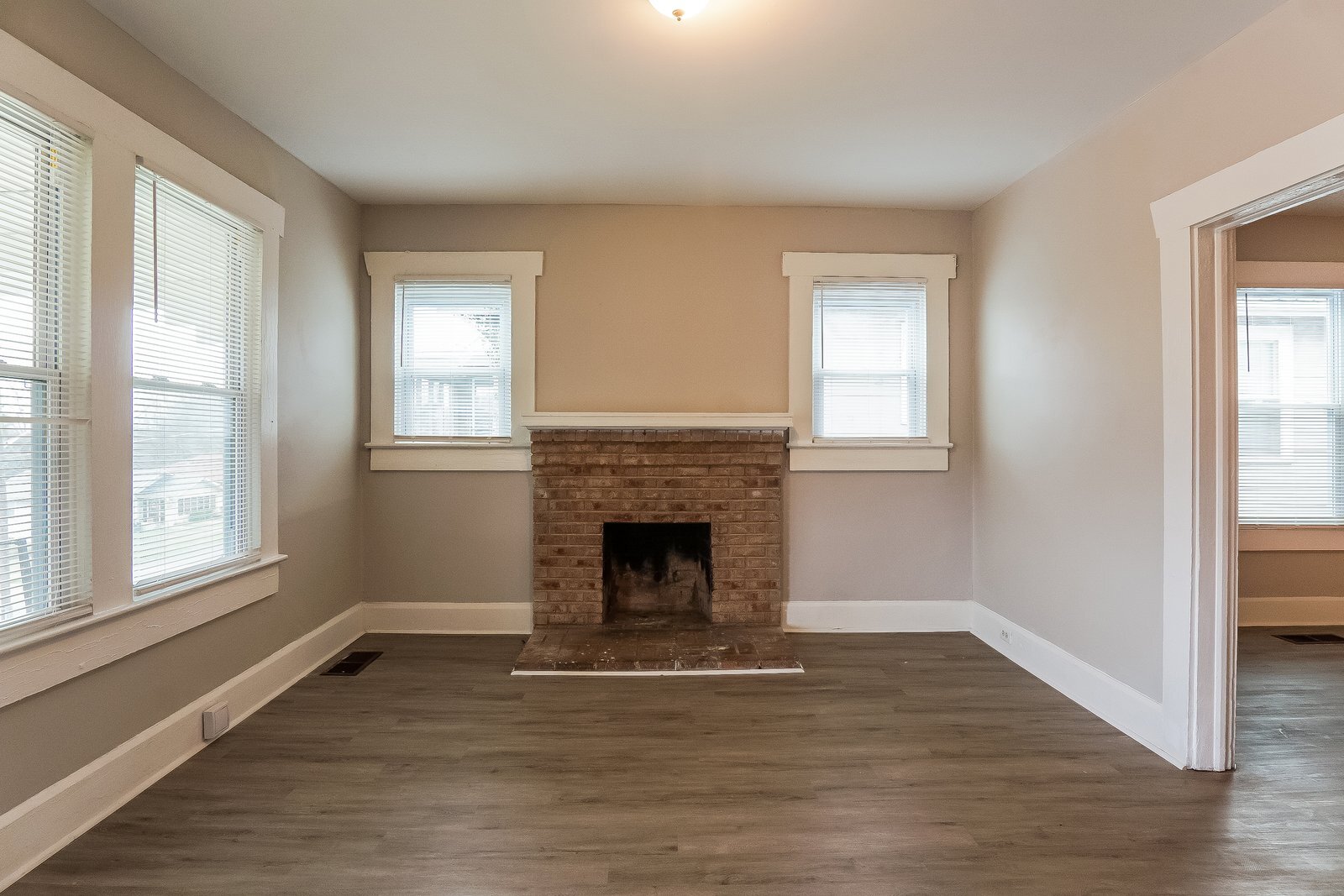 Building Photo - 1804 31st St SW