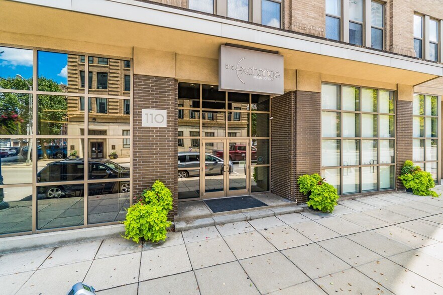 Building Photo - 110 N 3rd St