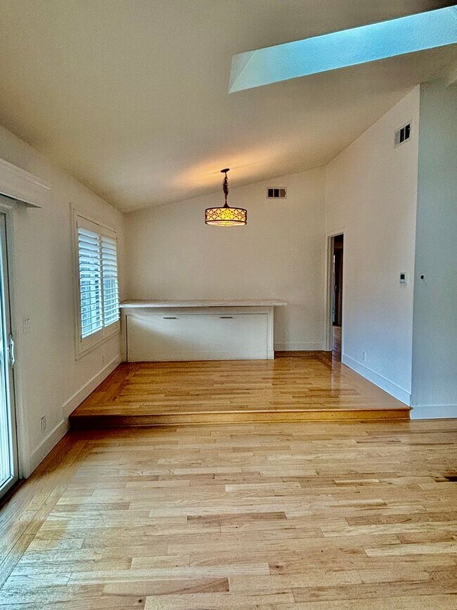 Building Photo - Outstanding Concord/Clayton Border- 5 bed 2.5 bath home with Pool and Hot-Tub and so much more!