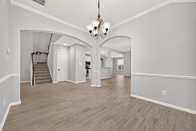 Building Photo - 21610 Avalon Queen Dr