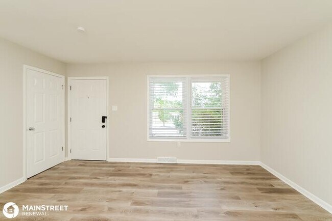 Building Photo - 4240 Cody Dr