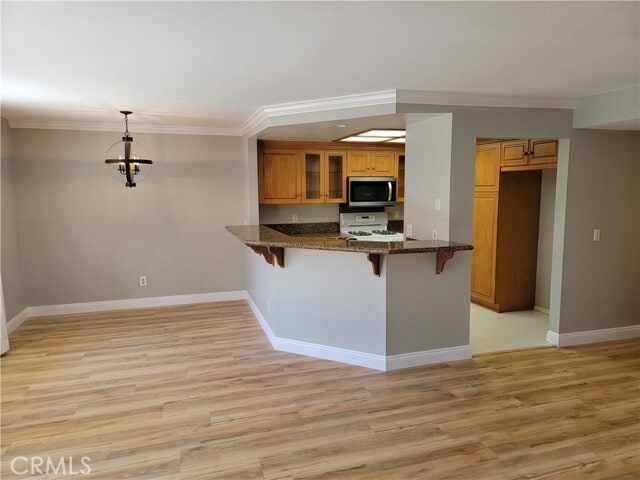 Building Photo - 941 Lotus Cir