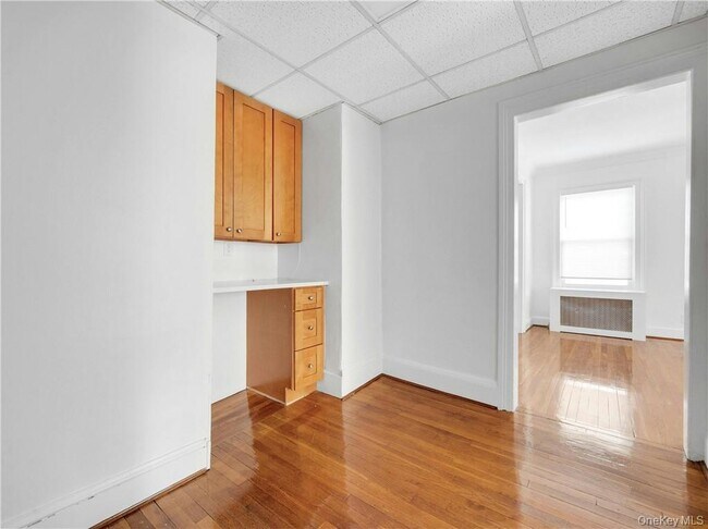 Building Photo - 56 S Highland Ave