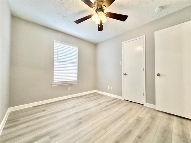 Building Photo - 1002 Bull Run St