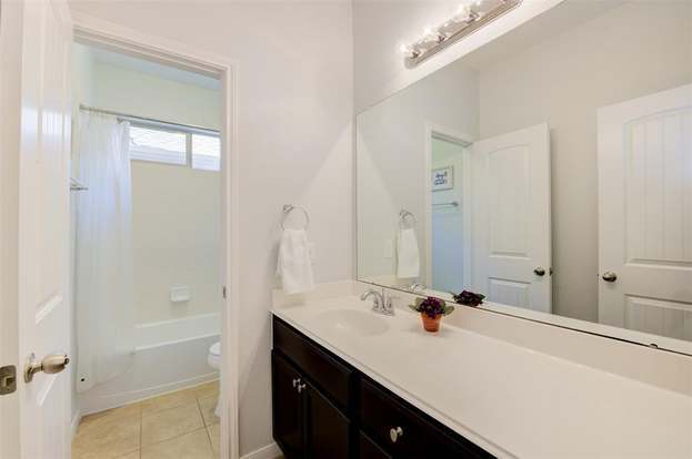 Building Photo - 127 Clearmont Pl