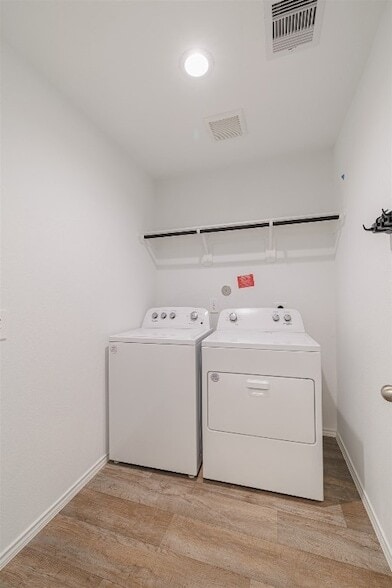 Building Photo - 2931 Magnolia Blossom Ln