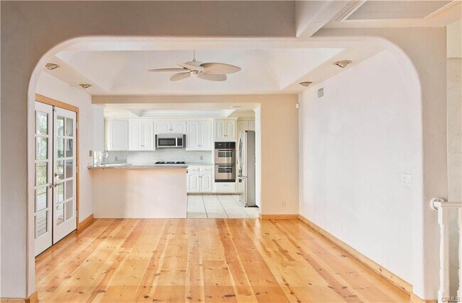 Building Photo - 4389 San Blas Ave