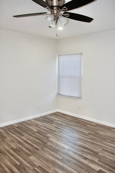 Bedroom - 2334 S Garth Ave