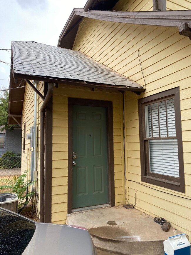 Building Photo - 2305 14th St