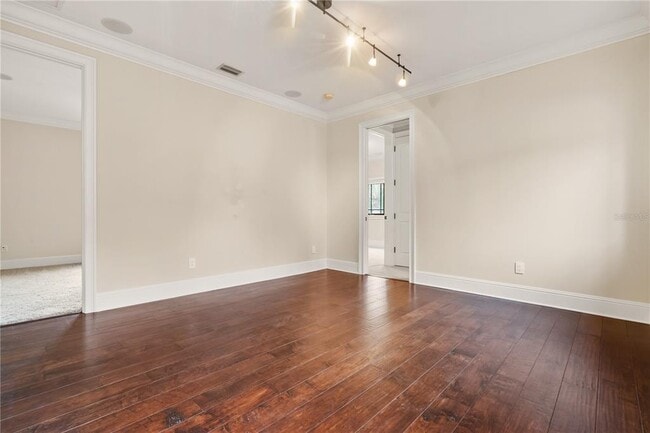 Building Photo - 9841 Covent Garden Dr