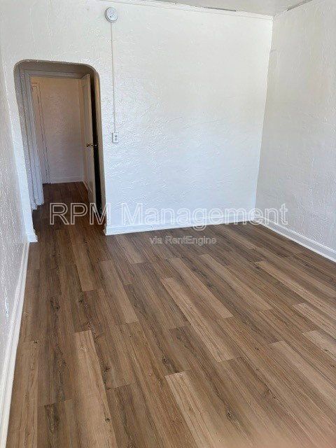 Building Photo - 1523 N McCadden Pl