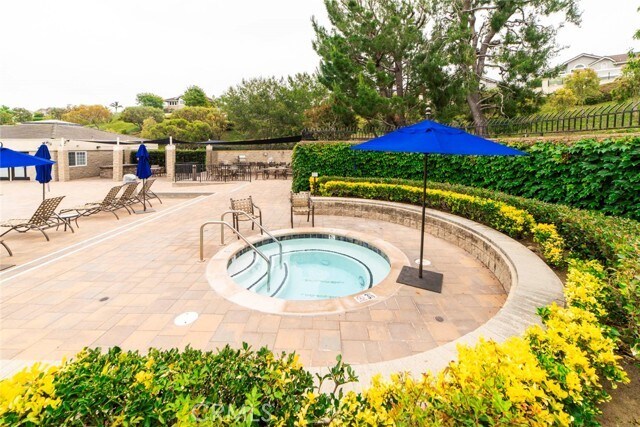 Building Photo - 20 Sirius