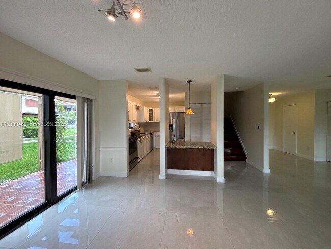 Building Photo - 6900 NW 169th St