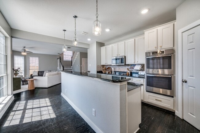 Building Photo - 4308 Boca Raton Dr