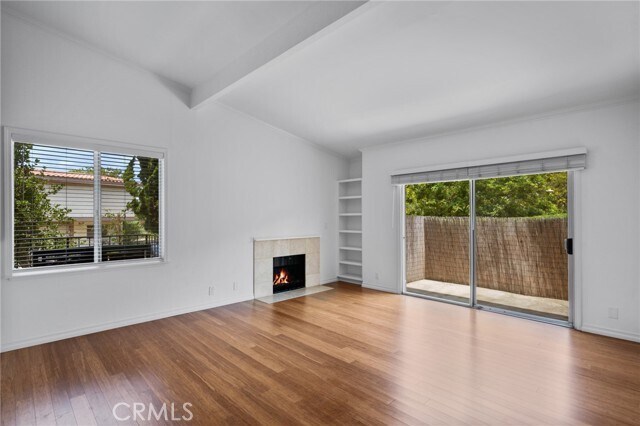 Building Photo - 28100 Ridgefern Ct