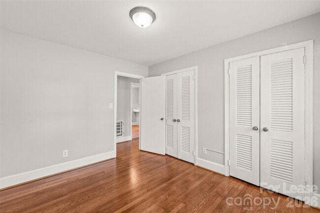 Building Photo - 4914 Kistler Ave