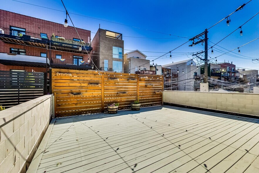 Building Photo - 3545 N Fremont St