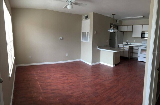 Building Photo - 2200 Key W Ct