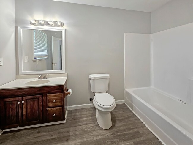 Building Photo - Updated 3-Bedroom Brick Ranch in Jonesboro with Fenced Yard & Prime Location