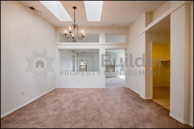 Building Photo - *** WOW PRICE REDUCTION JUST IN TIME FOR S...