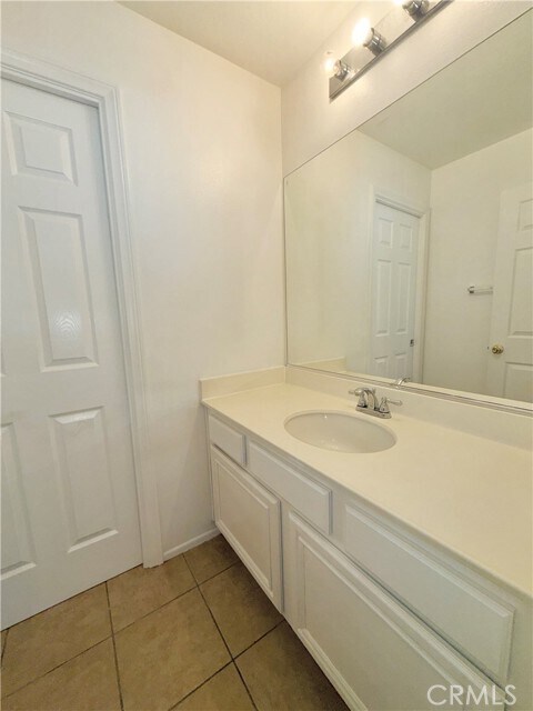 Building Photo - 9145 W Rancho Park Cir