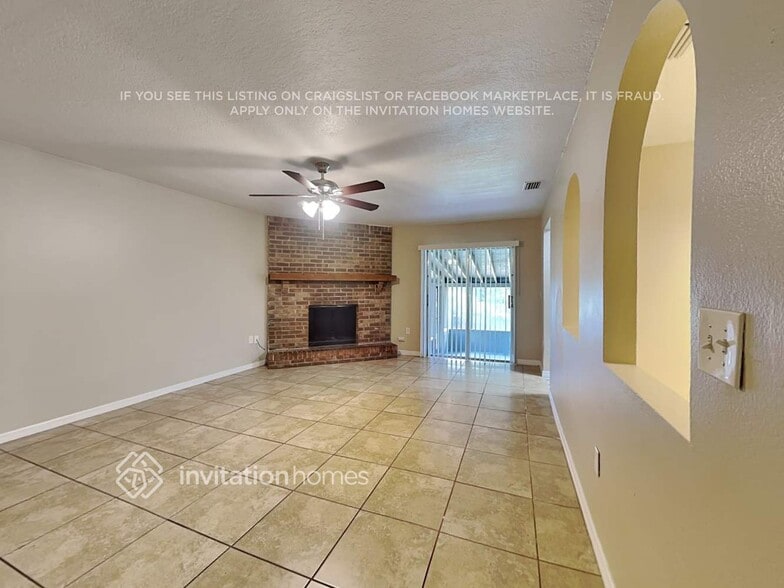 Building Photo - 3801 Dovehollow Dr
