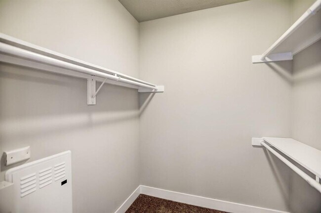 Building Photo - 2724 Treble Ln