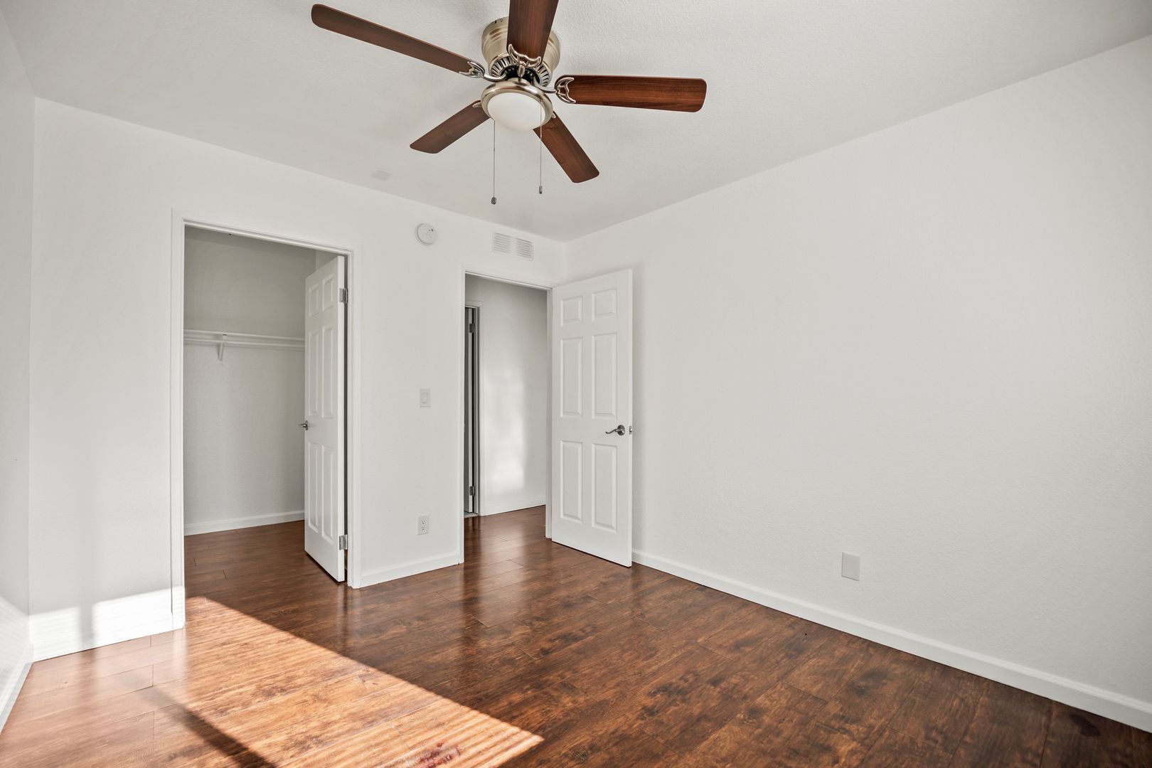Building Photo - 412 Coronado Ter