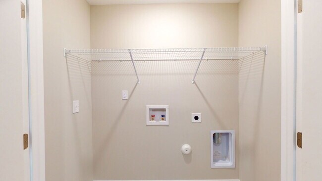 Building Photo - 2611 Virginia Mae Ln