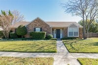 Building Photo - 927 Redcedar Way Dr
