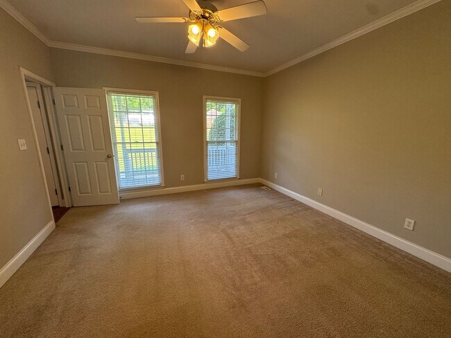 Building Photo - Great 3br House (plus Bonus Room) in East Athens!