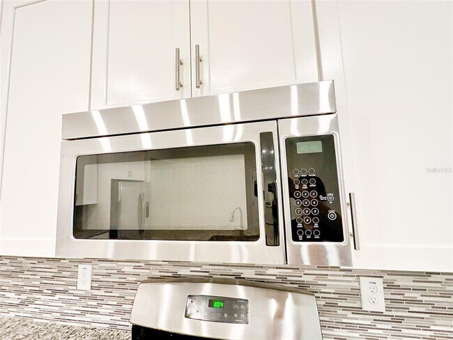 Building Photo - 15149 Night Heron Dr