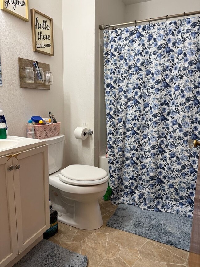 Building Photo - 3 Bedroom, 1 Bathroom House located in Was...