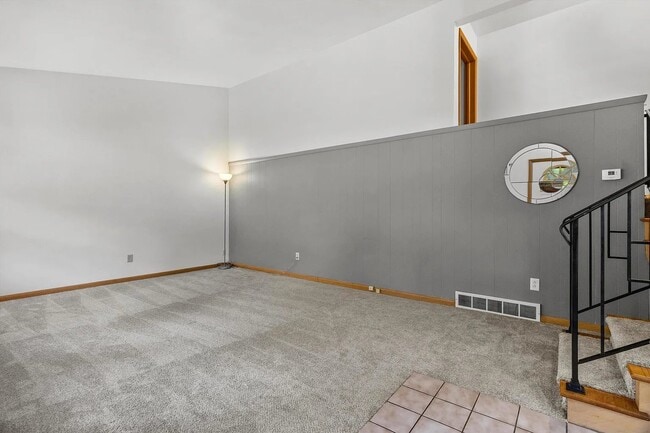 Building Photo - 6208 Westgate Rd