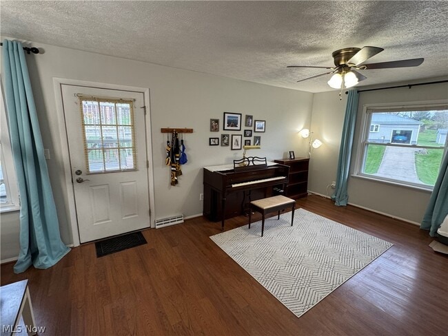 Building Photo - 109 Carroll Dr
